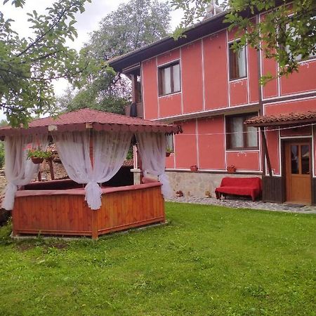 Стаи За Гости Дора Koprivshtitsa Bagian luar foto
