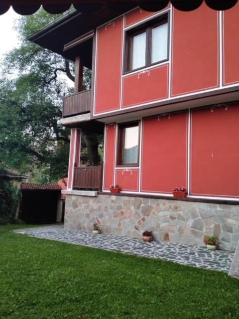 Стаи За Гости Дора Koprivshtitsa Bagian luar foto