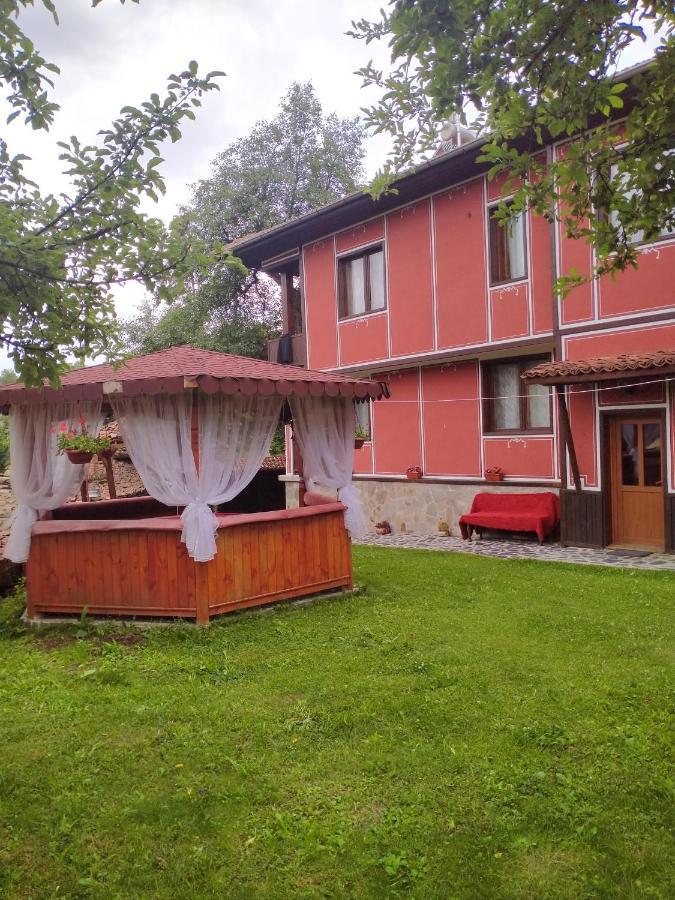 Стаи За Гости Дора Koprivshtitsa Bagian luar foto